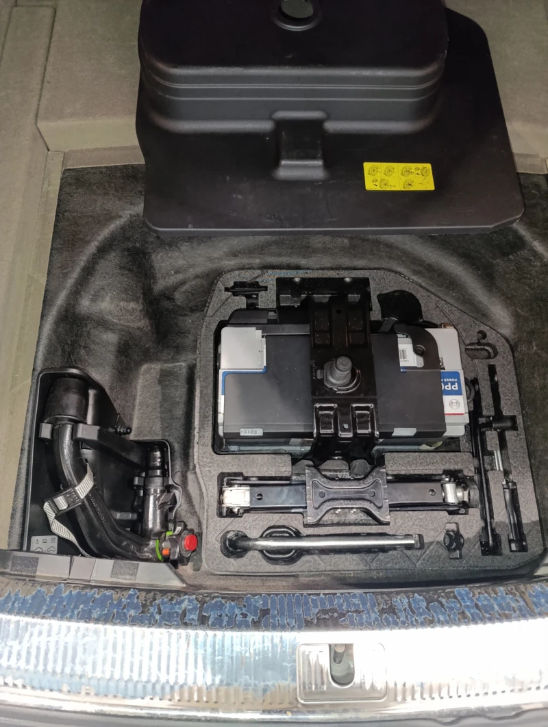 Audi A4, снимка 7 - Автомобили и джипове - 52952953