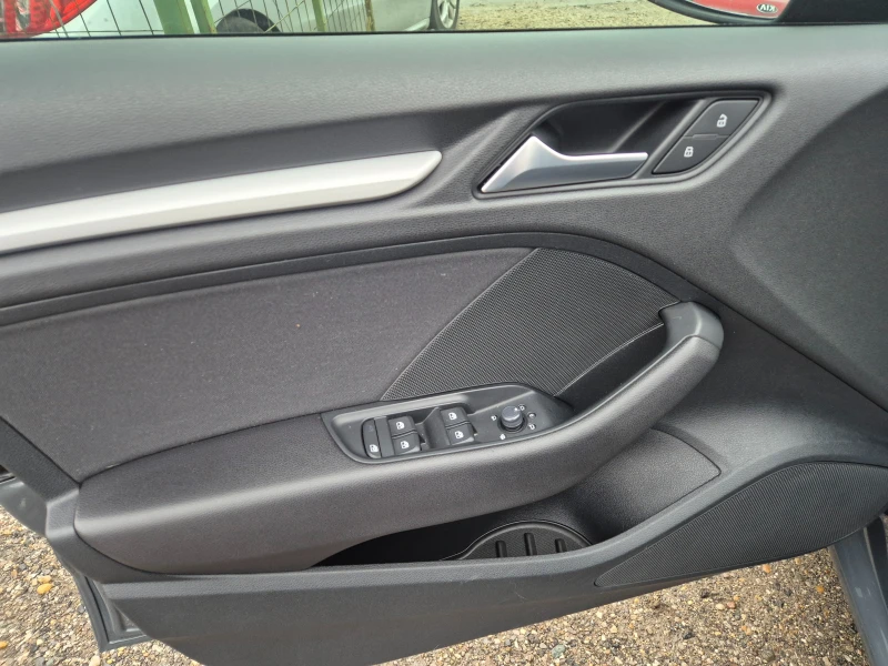 Audi A3 2.0TDI, снимка 13 - Автомобили и джипове - 52471717