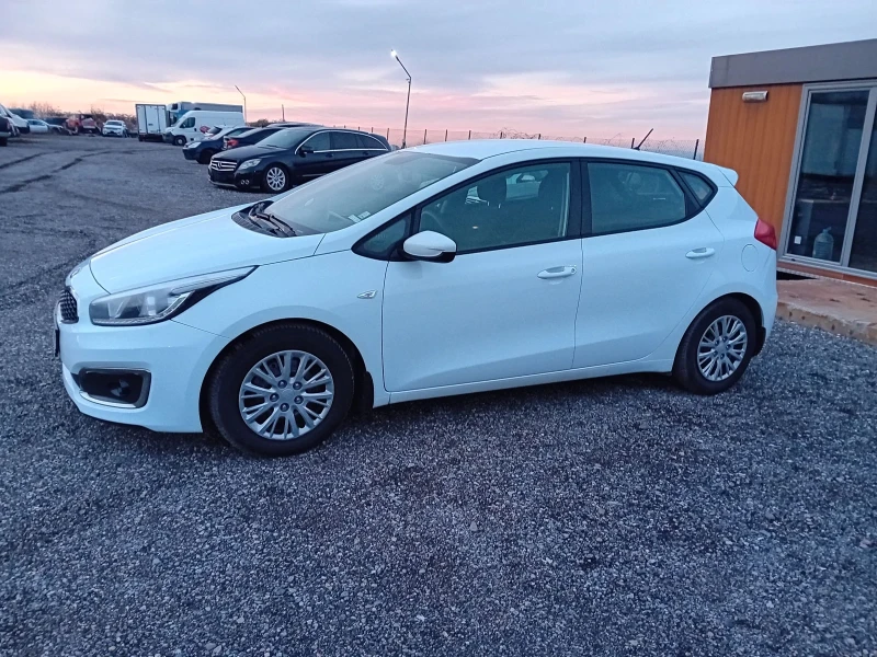 Kia Ceed 1.6 Бензин 135 к.с.Лизинг, снимка 2 - Автомобили и джипове - 52630958