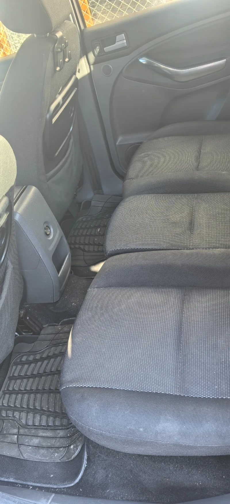 Ford C-max, снимка 8 - Автомобили и джипове - 52823688