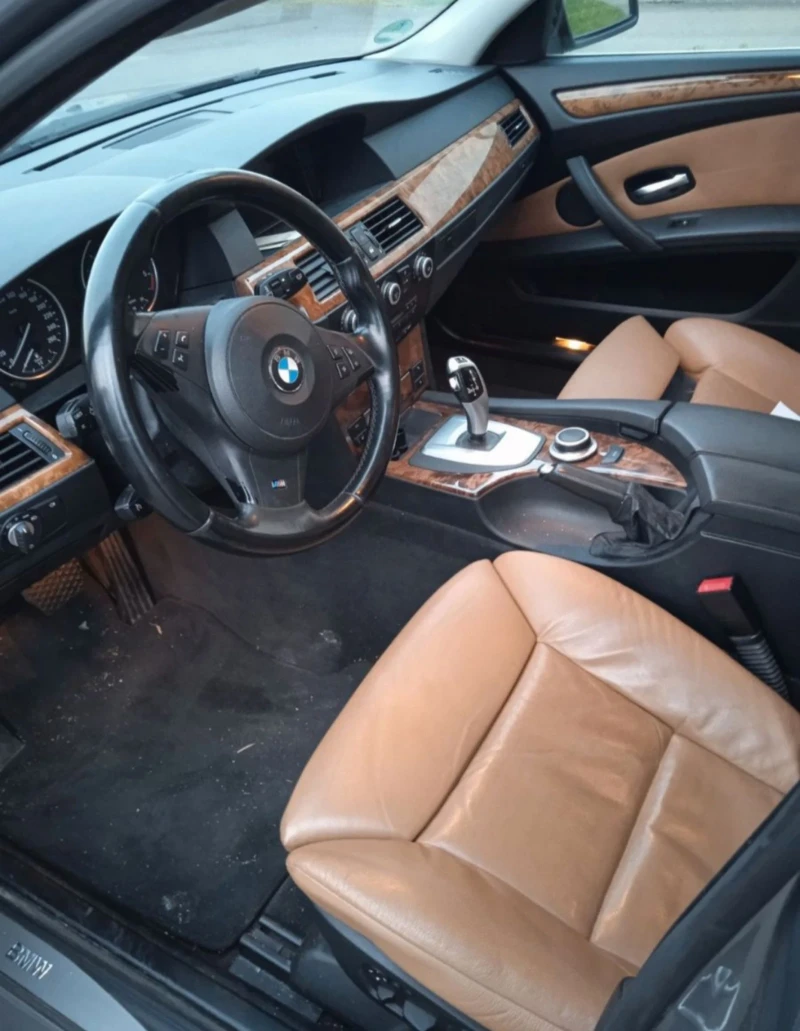 BMW 530 Xdrive, снимка 9 - Автомобили и джипове - 52892557