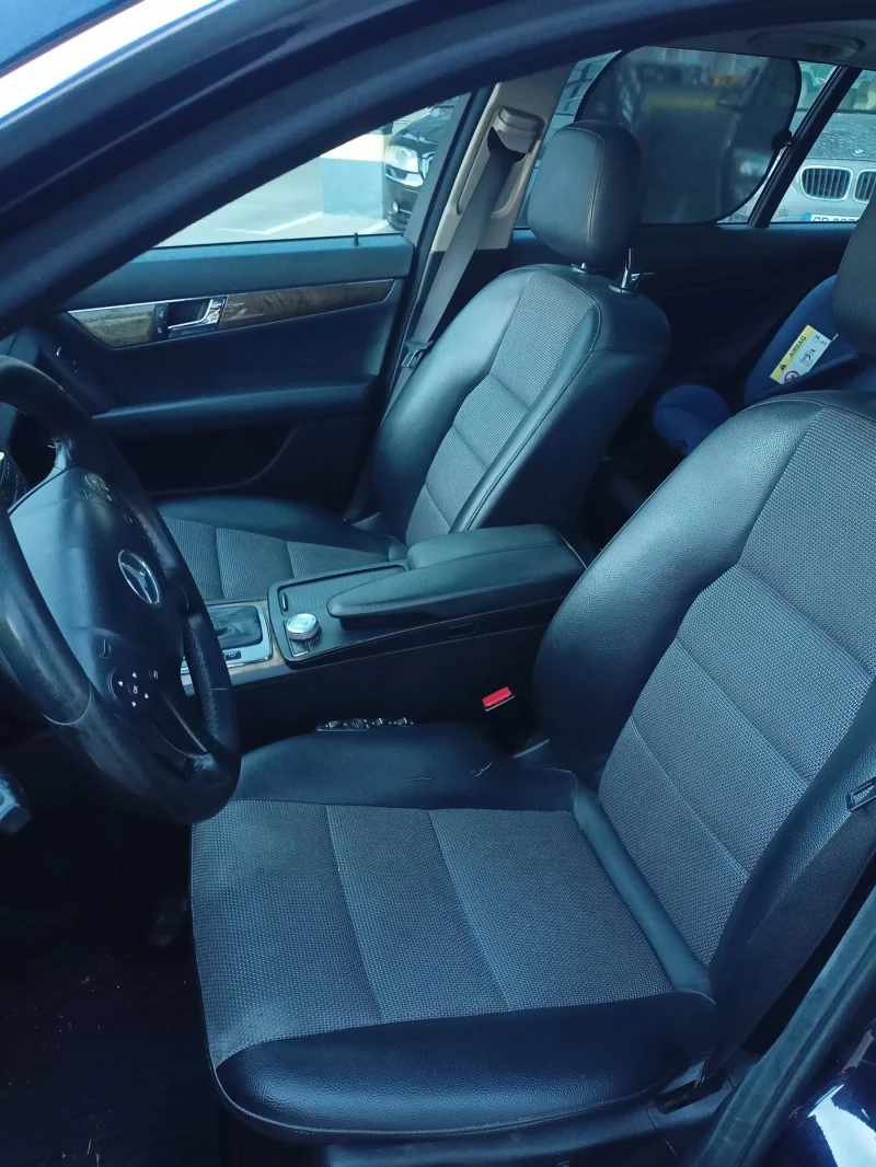Mercedes-Benz C 320 4x4 4 Matic , снимка 6 - Автомобили и джипове - 53046545