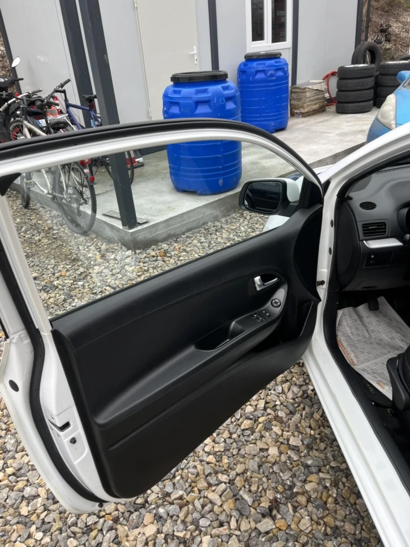 Kia Picanto, снимка 11 - Автомобили и джипове - 53419751