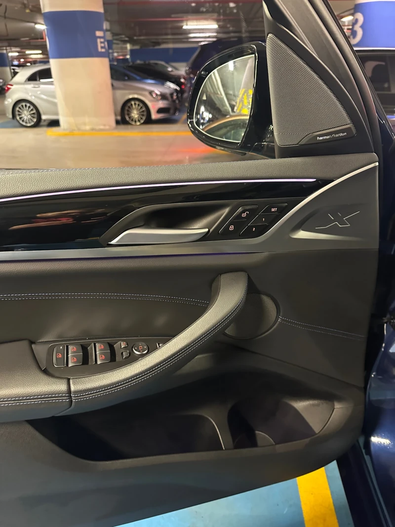 BMW iX3, снимка 8 - Автомобили и джипове - 53470836