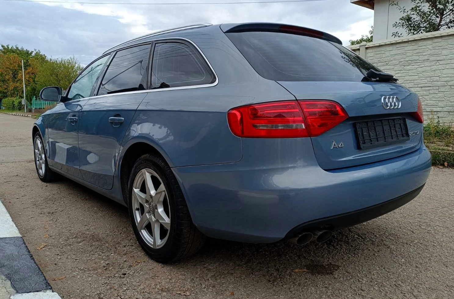 Audi A4 2.0 TDI/143к.с., 6 скорости  - изображение 8