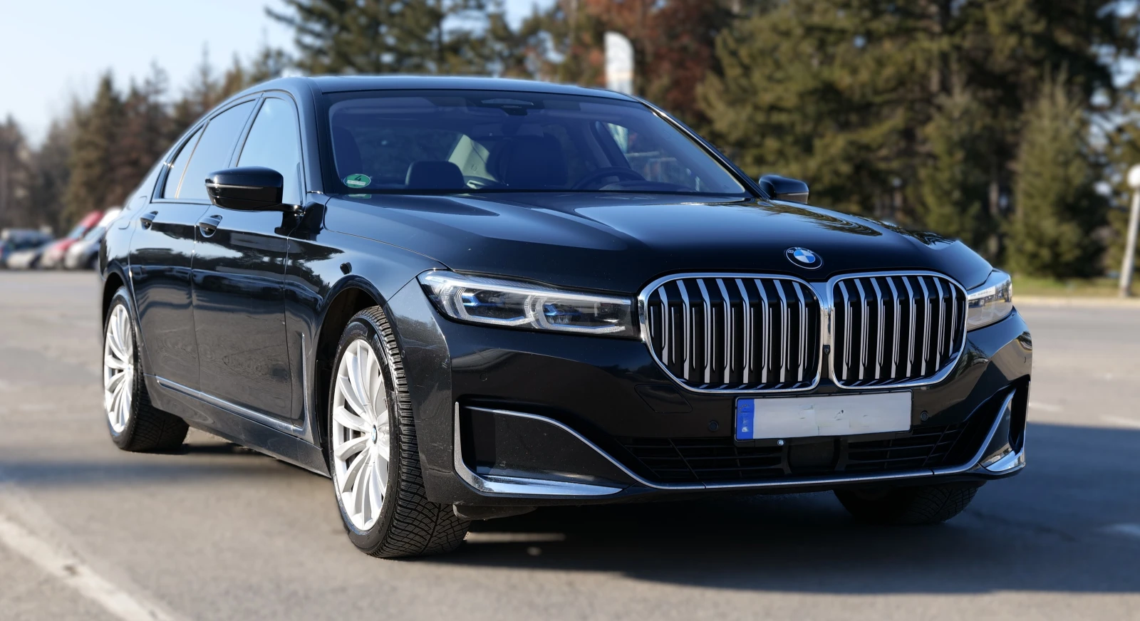 BMW 740 xDrive| Laser| Head Up| Line Assist| Massage| KeyG | Mobile.bg   1