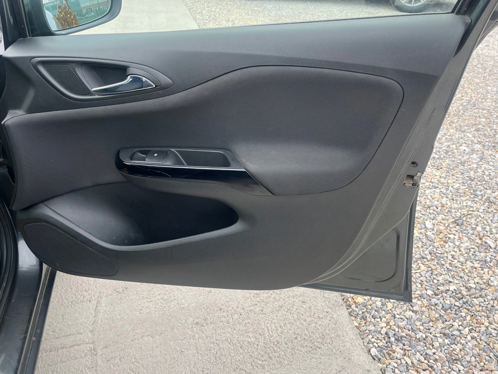 Opel Corsa 1.4i   | Mobile.bg   16