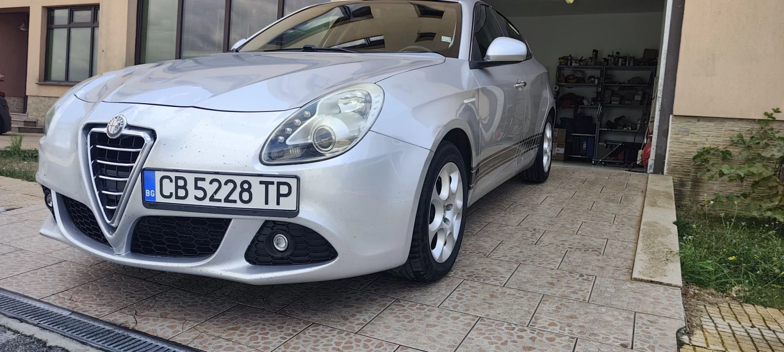 Alfa Romeo Giulietta 1.4 turbo lpg, снимка 13 - Автомобили и джипове - 51923800