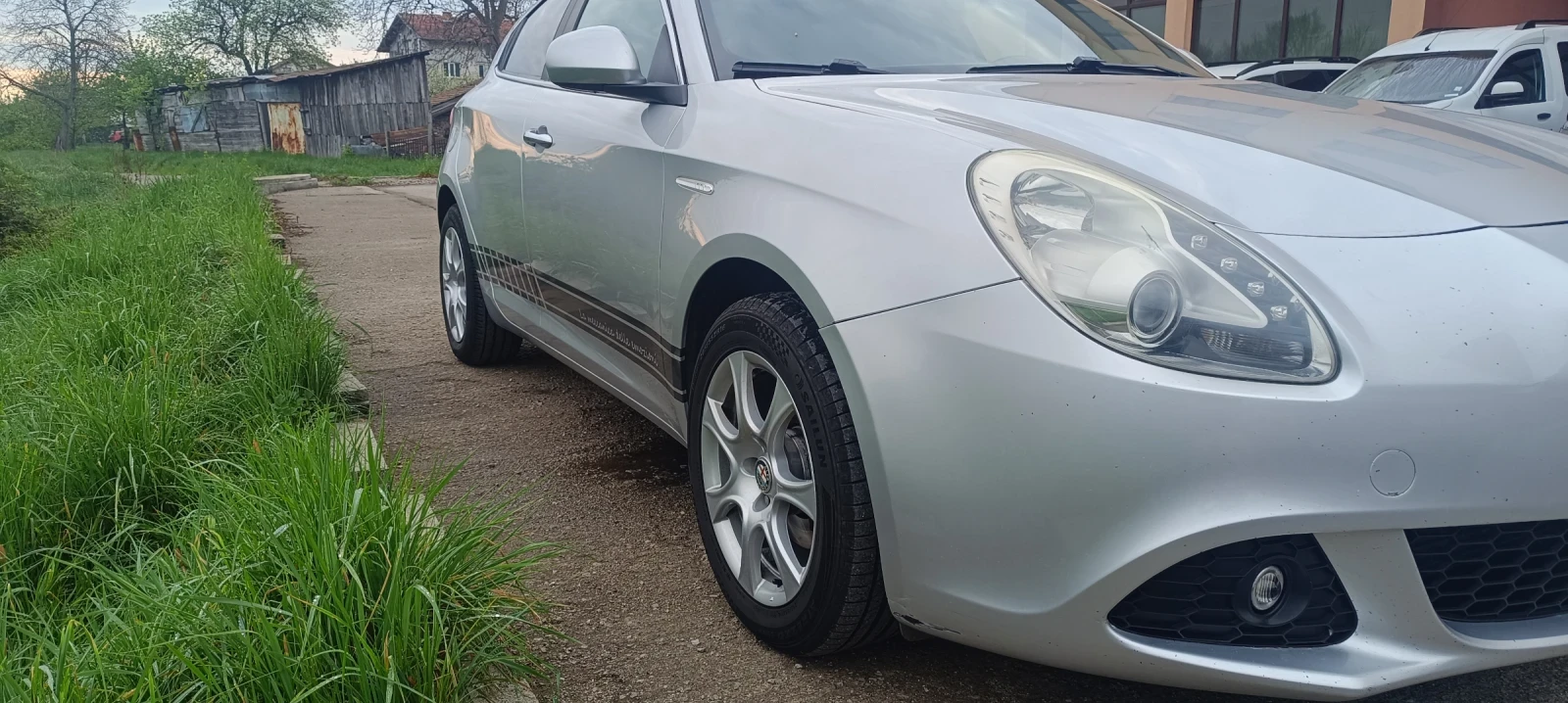 Alfa Romeo Giulietta 1.4 turbo lpg - изображение 5