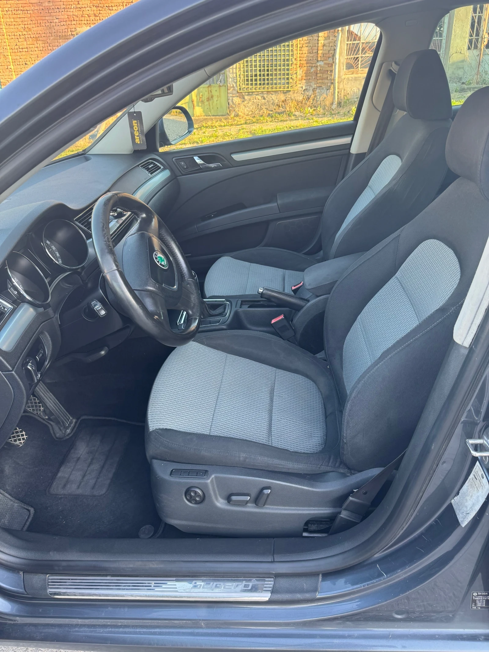 Skoda Superb 2.0 TDI BMP - изображение 8