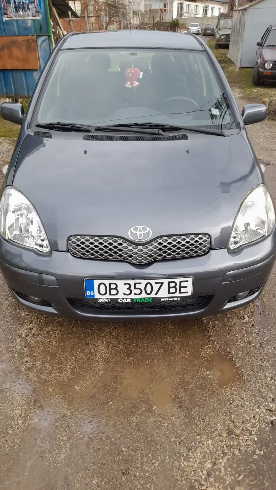 Toyota Yaris Yaris