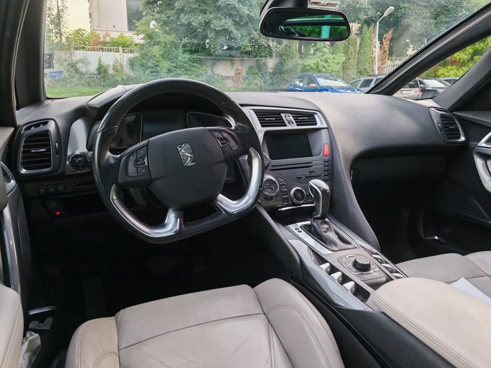 Citroen DS5, снимка 10 - Автомобили и джипове - 54196786