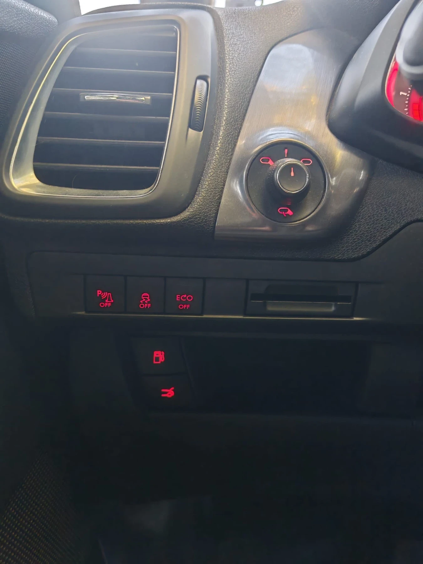 Citroen DS5, снимка 6 - Автомобили и джипове - 54196786