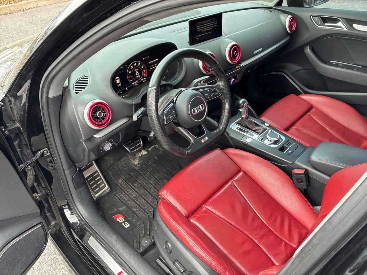 Audi S3 2.0T TECHNIK * ДИГИТАЛЕН КИЛОМЕТРАЖ* ПАНОРАМА* , снимка 7 - Автомобили и джипове - 54366969