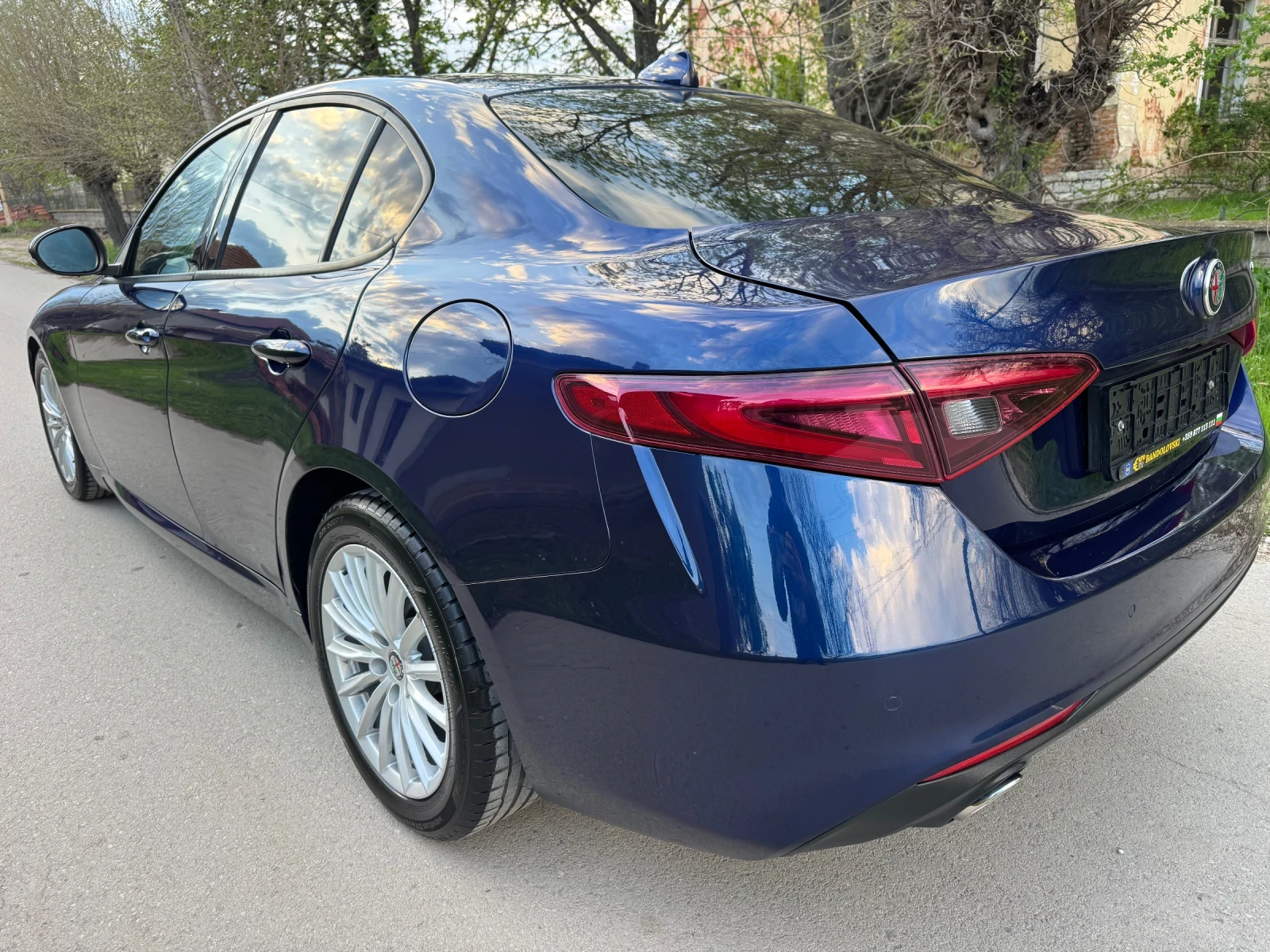 Alfa Romeo Giulia 2.2JTD:;150kc;:Navi;:Koja;:Avtopilot::47000KM;:, снимка 4 - Автомобили и джипове - 54415149