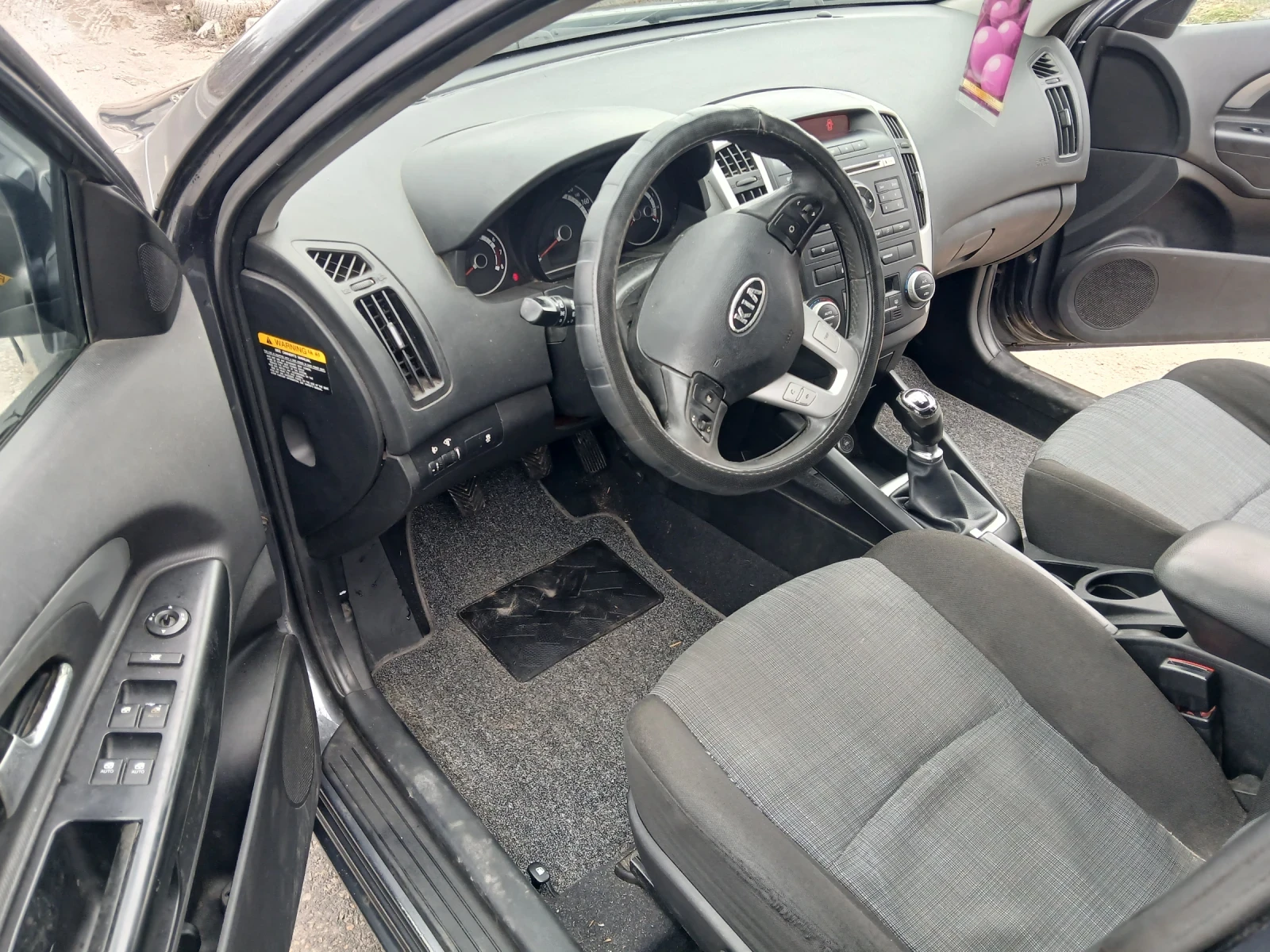 Kia Ceed, снимка 11 - Автомобили и джипове - 54569874