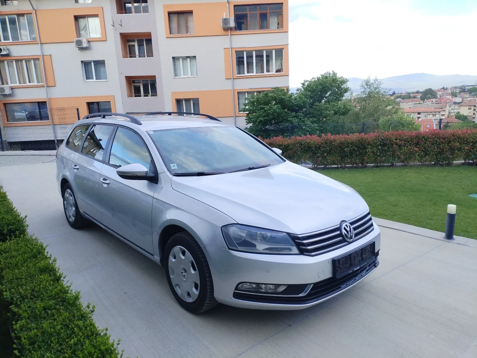 VW Passat 1.6 TDI 105hp Full Navi Climatronic | Mobile.bg � ����������� 3