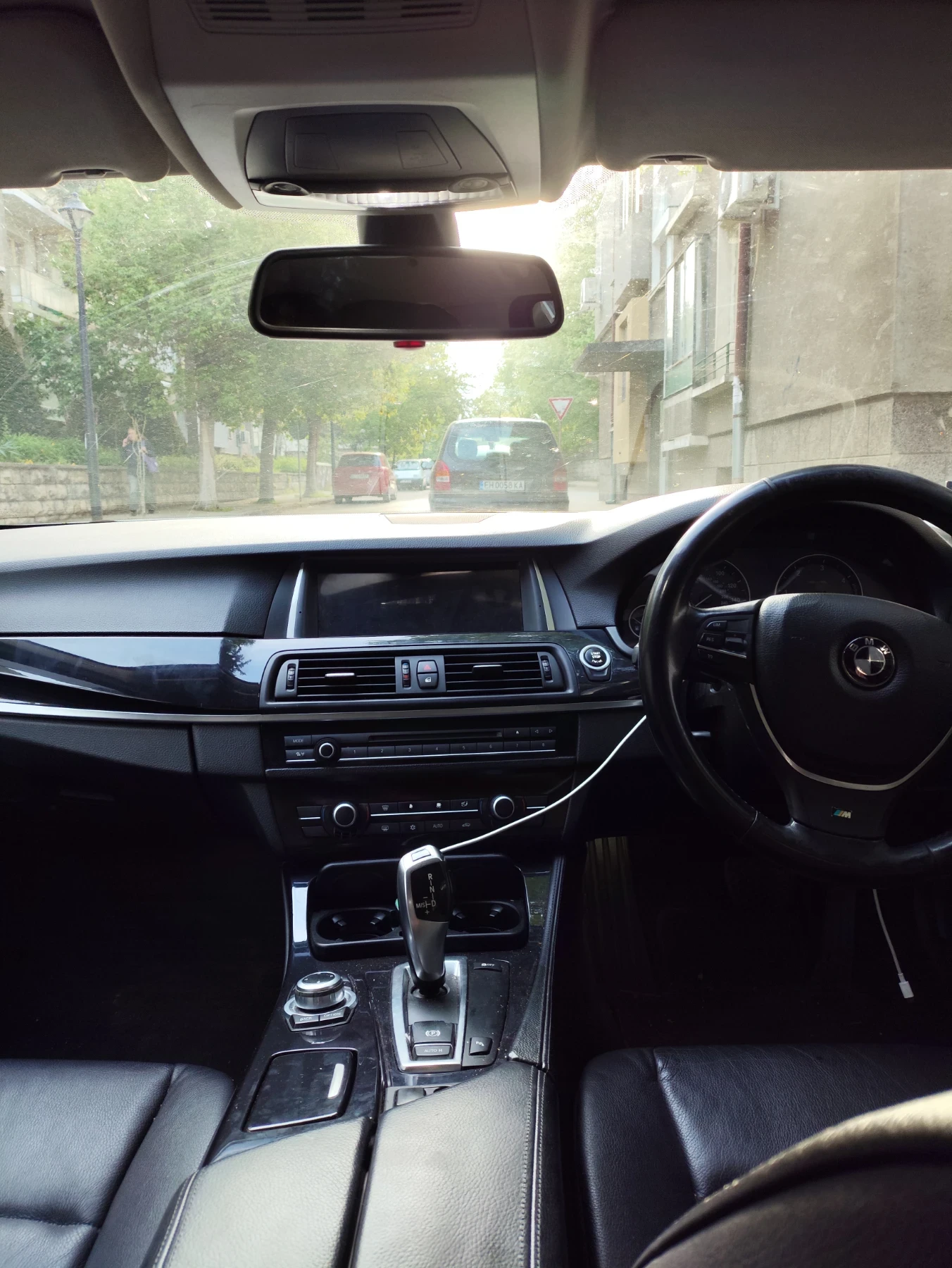 BMW 520 520 d, снимка 9 - Автомобили и джипове - 54905521