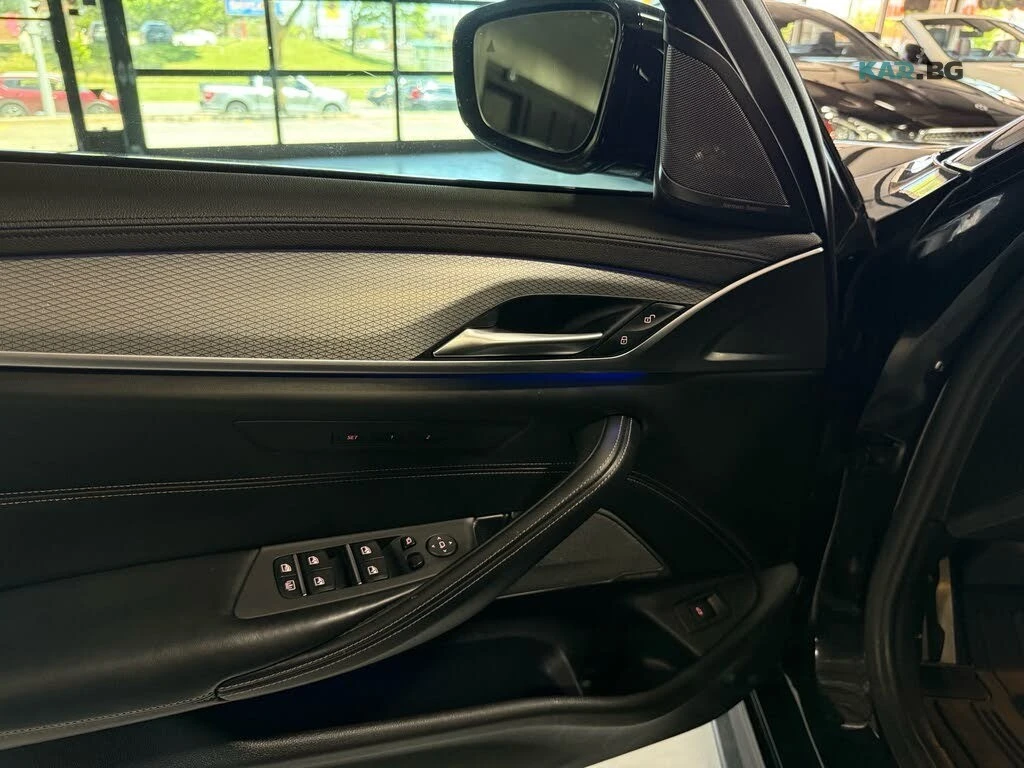 BMW 540 xDrive* АвтоКредит* (ЦЕНА ДО БГ), снимка 7 - Автомобили и джипове - 55178583