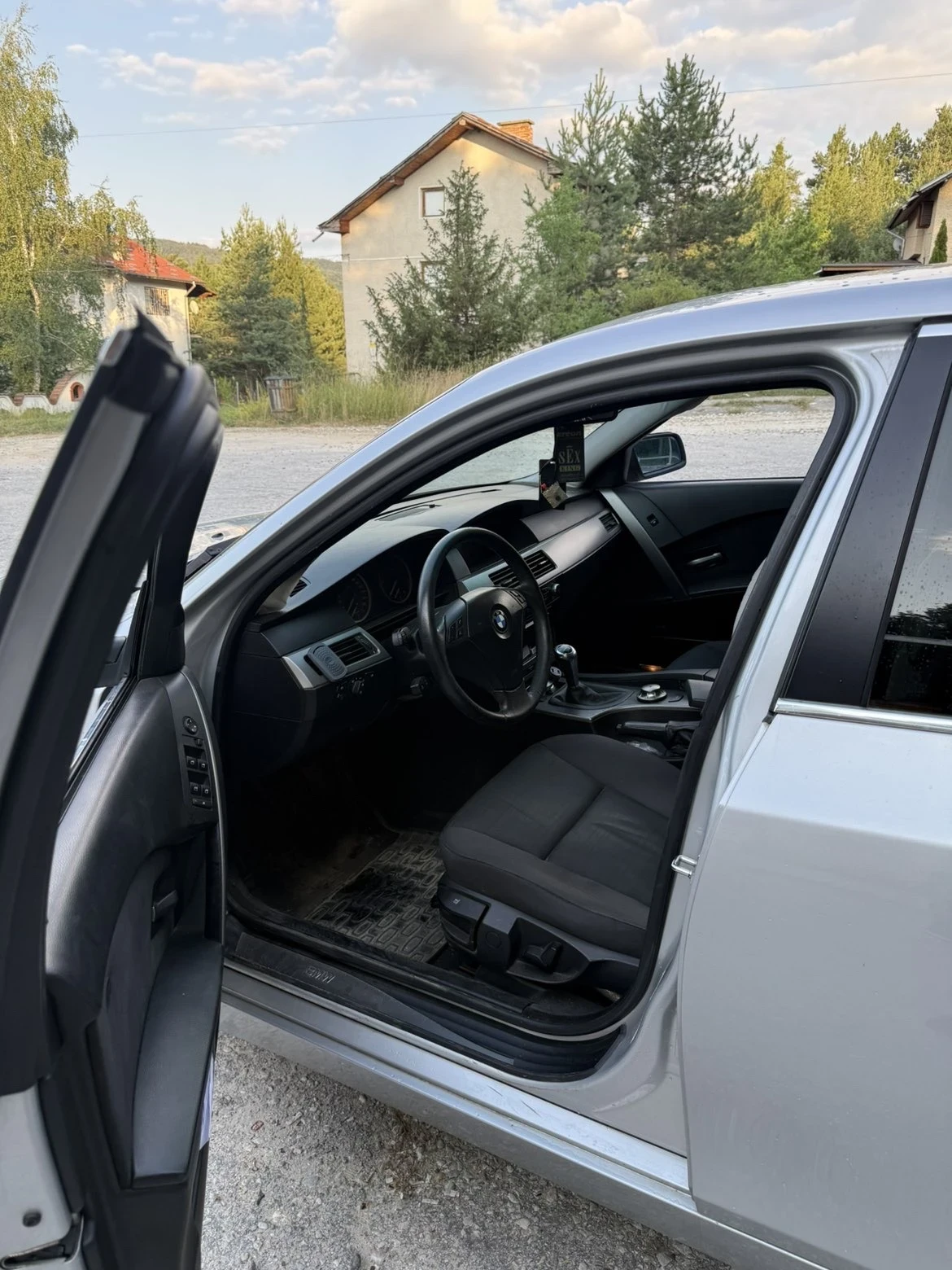 BMW 530, снимка 8 - Автомобили и джипове - 55231194