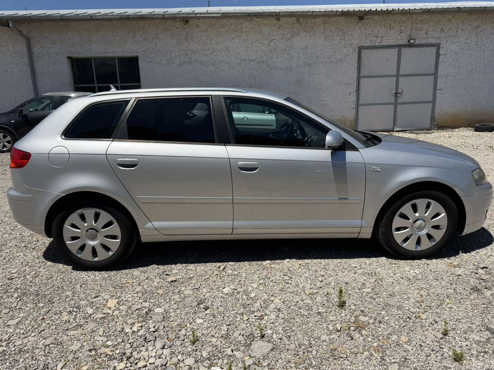Audi A3 2.0-TDI-SPORTBACK, снимка 3 - Автомобили и джипове - 55232408
