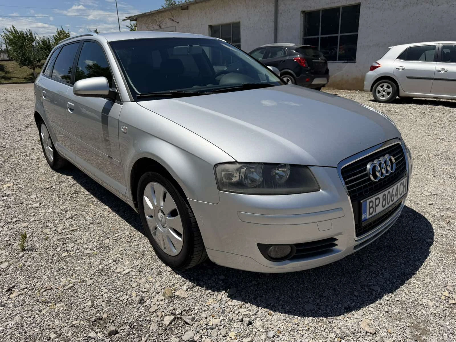 Audi A3 2.0-TDI-SPORTBACK, снимка 2 - Автомобили и джипове - 55232408