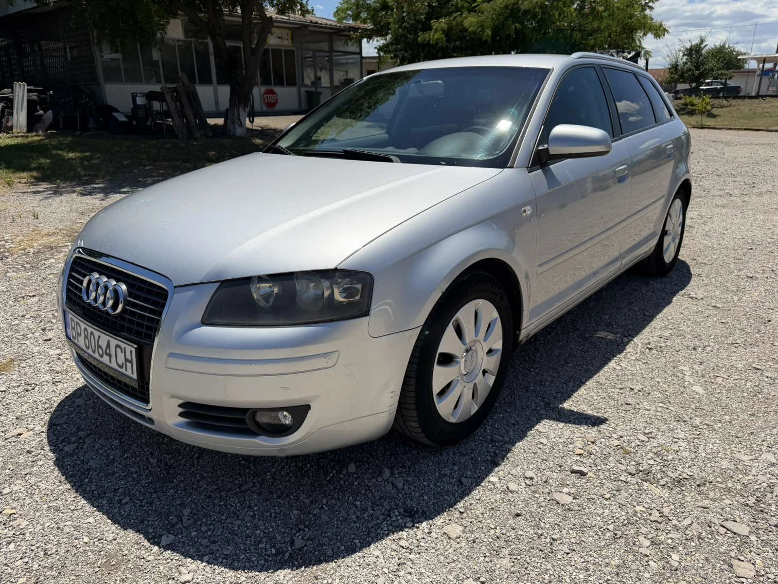 Audi A3 2.0-TDI-SPORTBACK, снимка 8 - Автомобили и джипове - 55232408