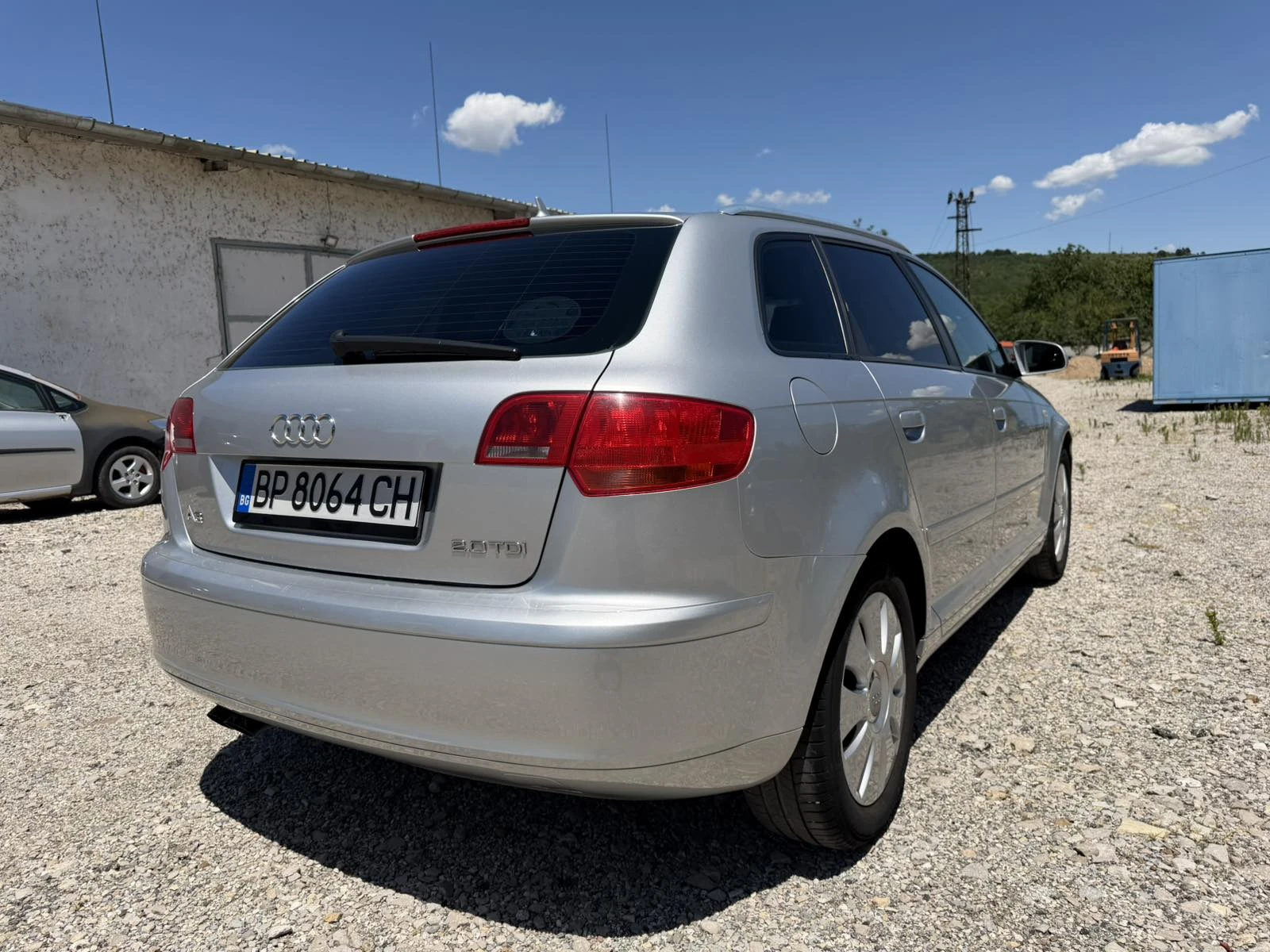Audi A3 2.0-TDI-SPORTBACK, снимка 4 - Автомобили и джипове - 55232408