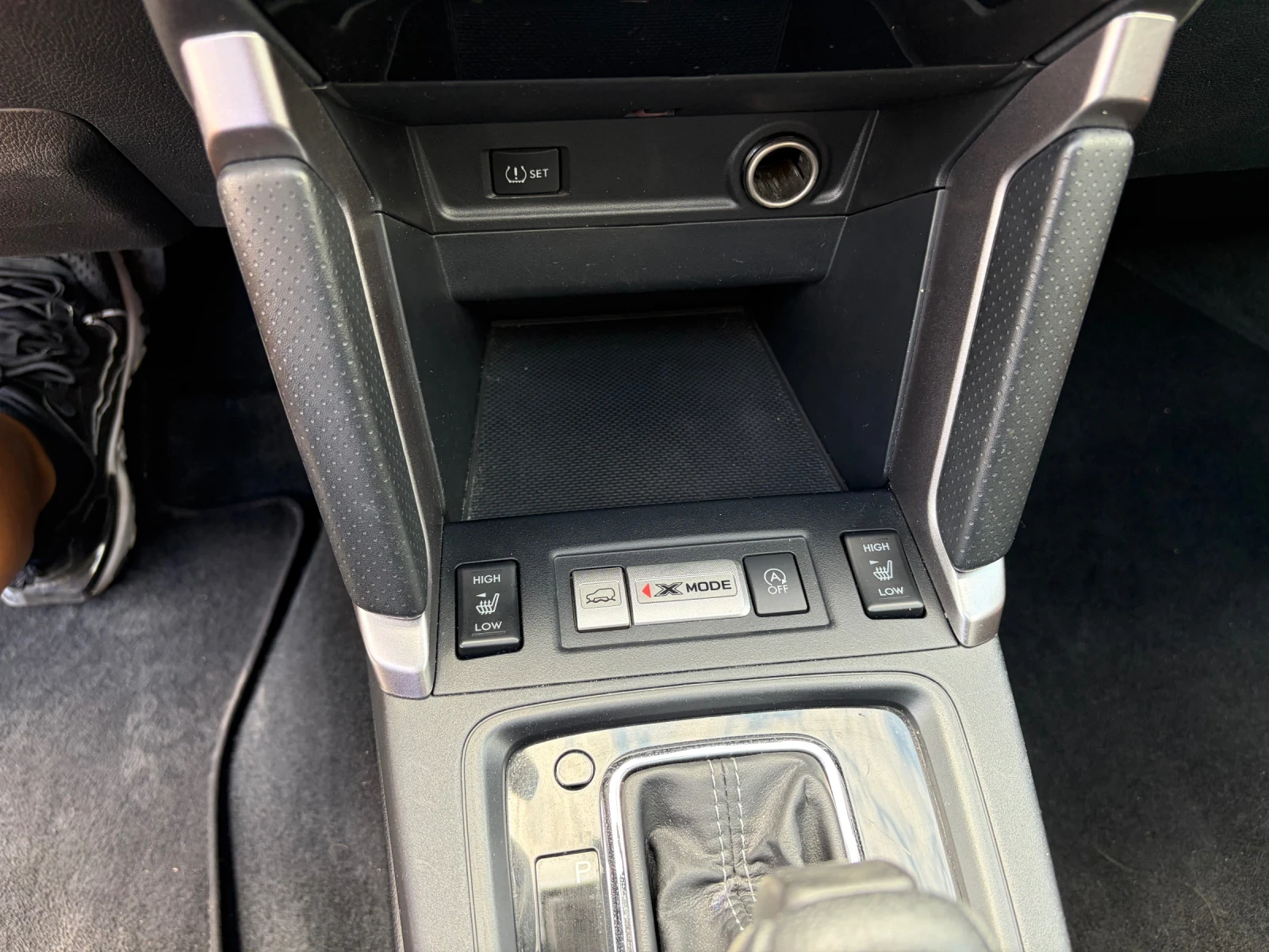 Subaru Forester, снимка 17 - Автомобили и джипове - 55396861