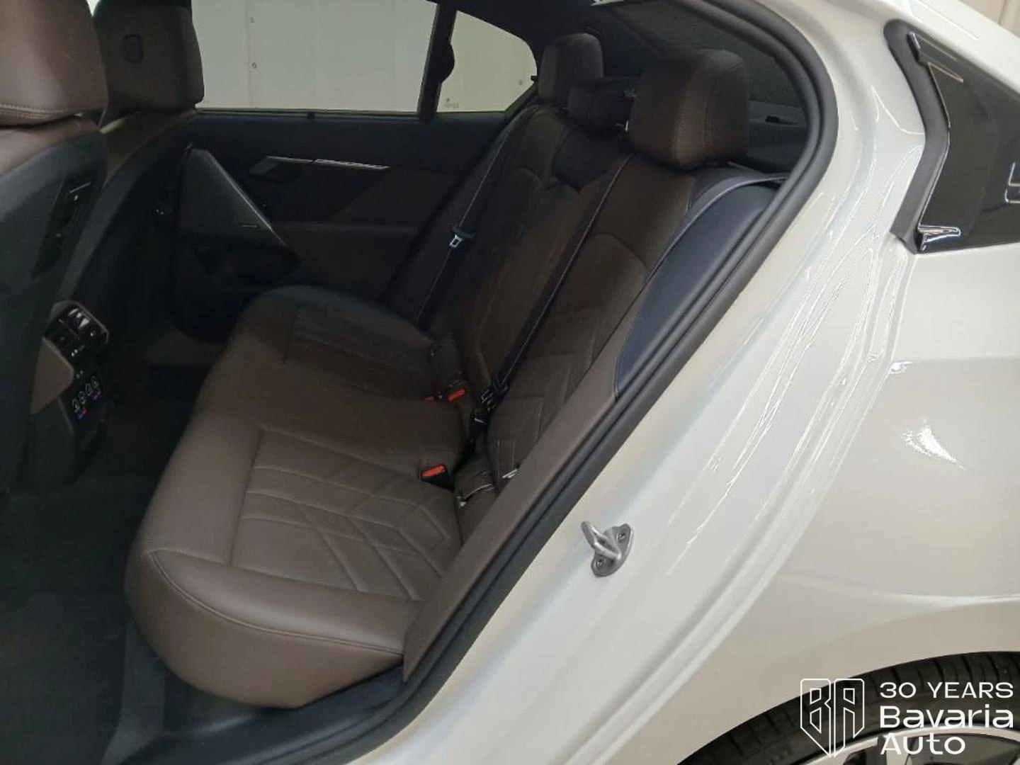 BMW 540 d Limousine xDrive M Sport Paket, снимка 9 - Автомобили и джипове - 55424158