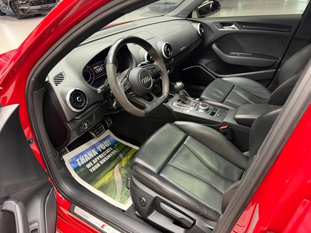 Audi Rs3 2.5T * АвтоКредит * (ЦЕНА ДО БГ), снимка 12 - Автомобили и джипове - 55632594