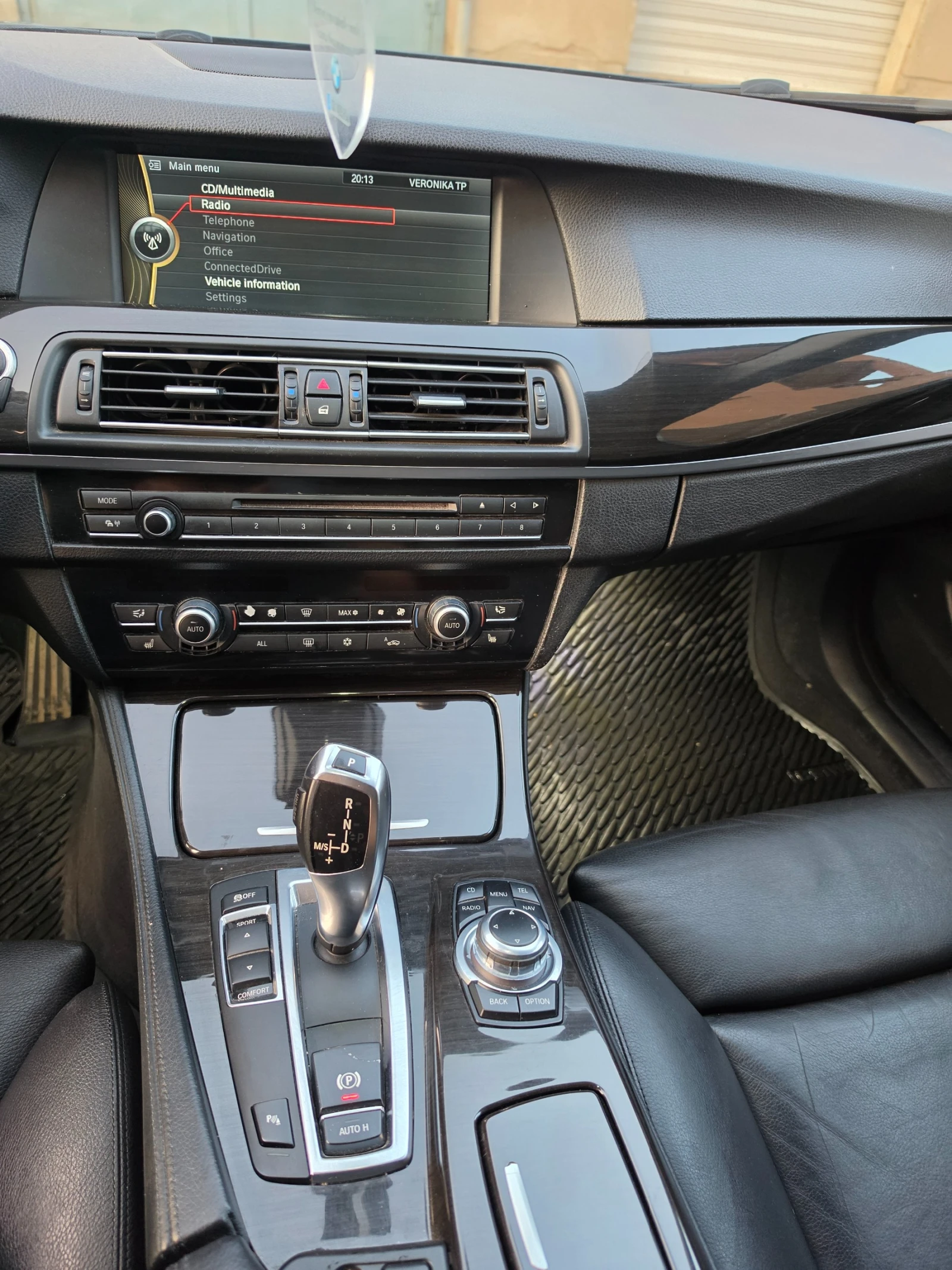 BMW 530  фейслифт!!!Частно лице, снимка 11 - Автомобили и джипове - 55696314