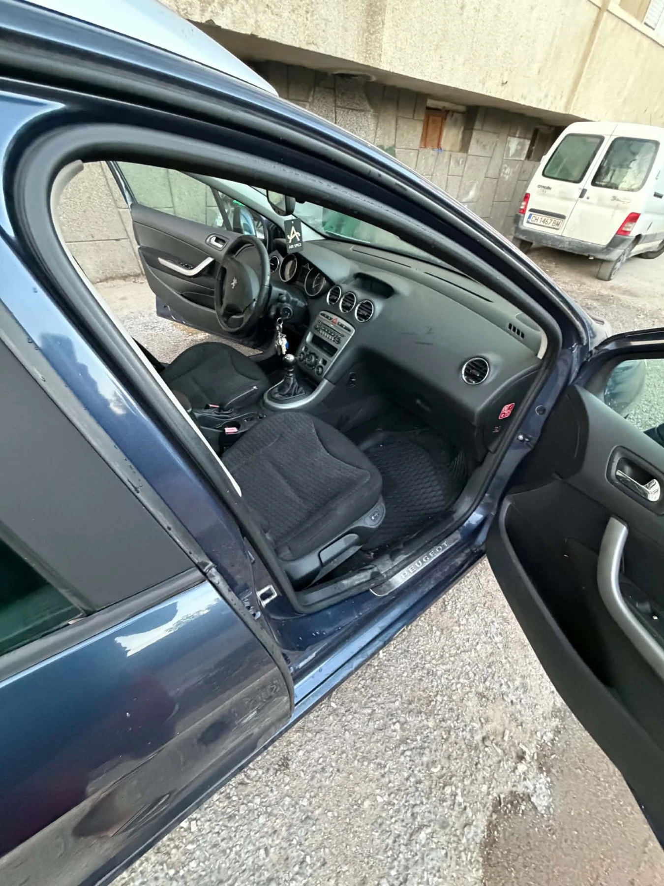 Peugeot 308, снимка 8 - Автомобили и джипове - 56010243