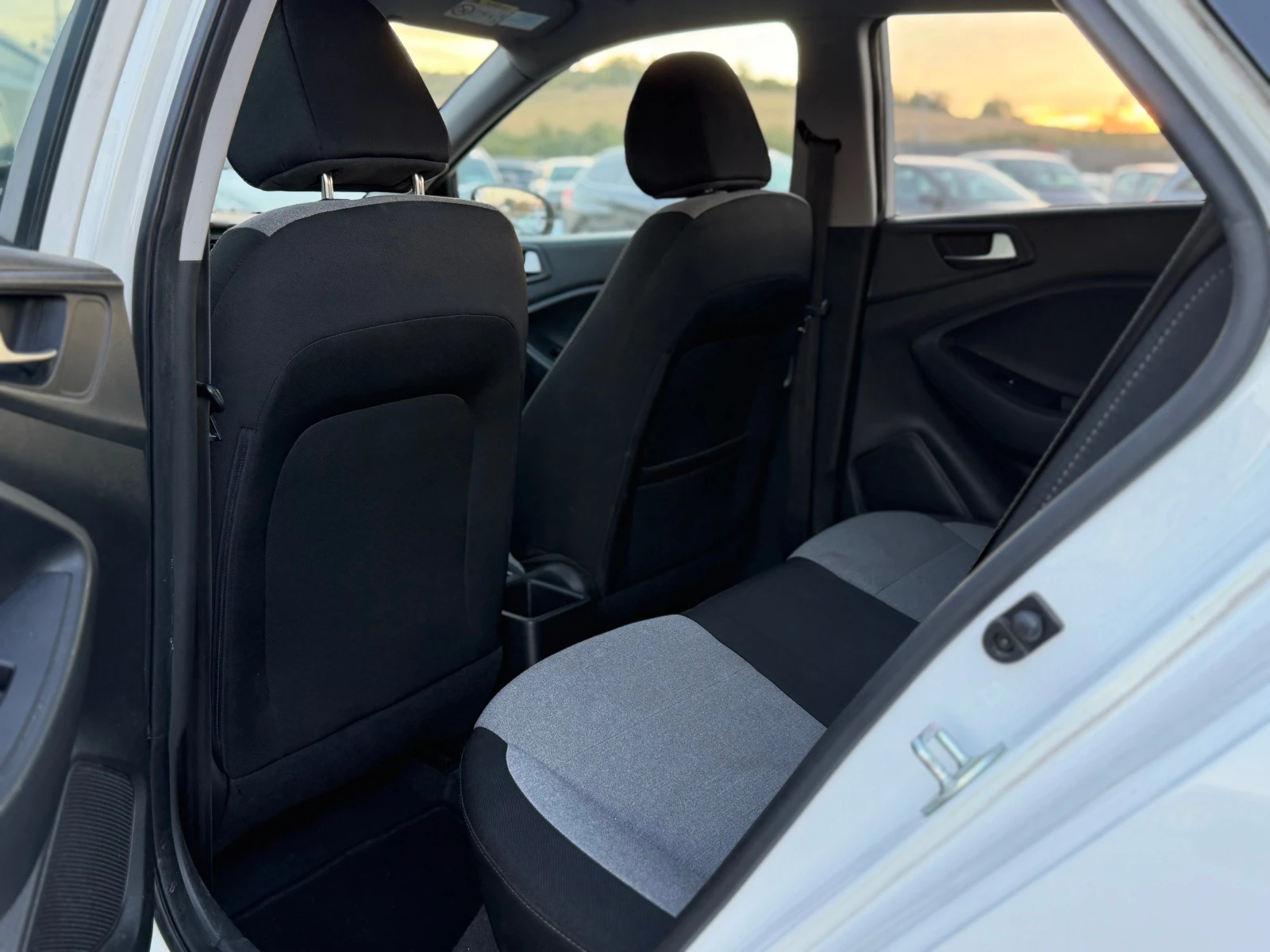 Hyundai I20 //EURO 6//LED//������// | Mobile.bg � ����������� 11