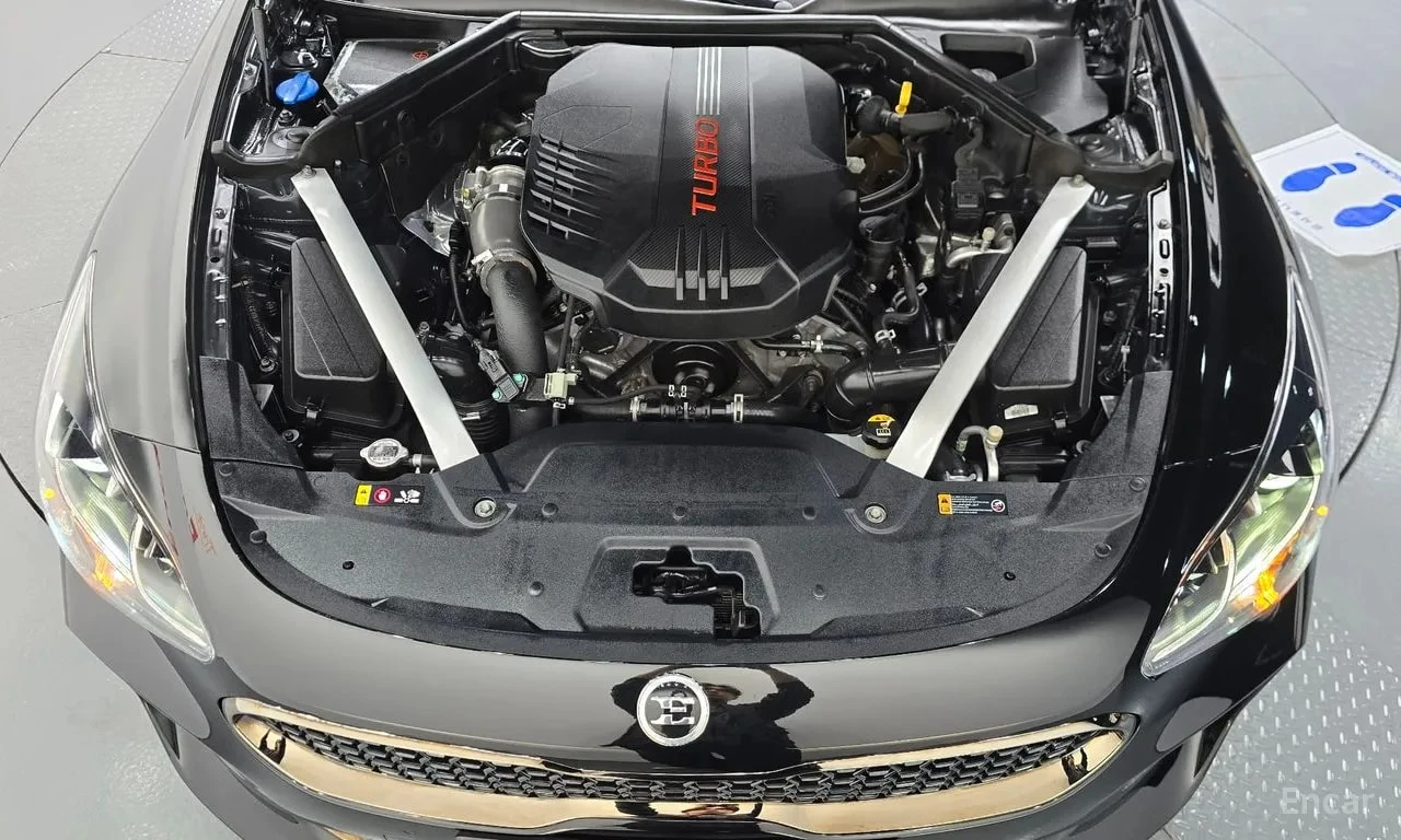 Kia Stinger 3.3 Turbo | АВТОФИНАНСИРАНЕ, снимка 6 - Автомобили и джипове - 56122327