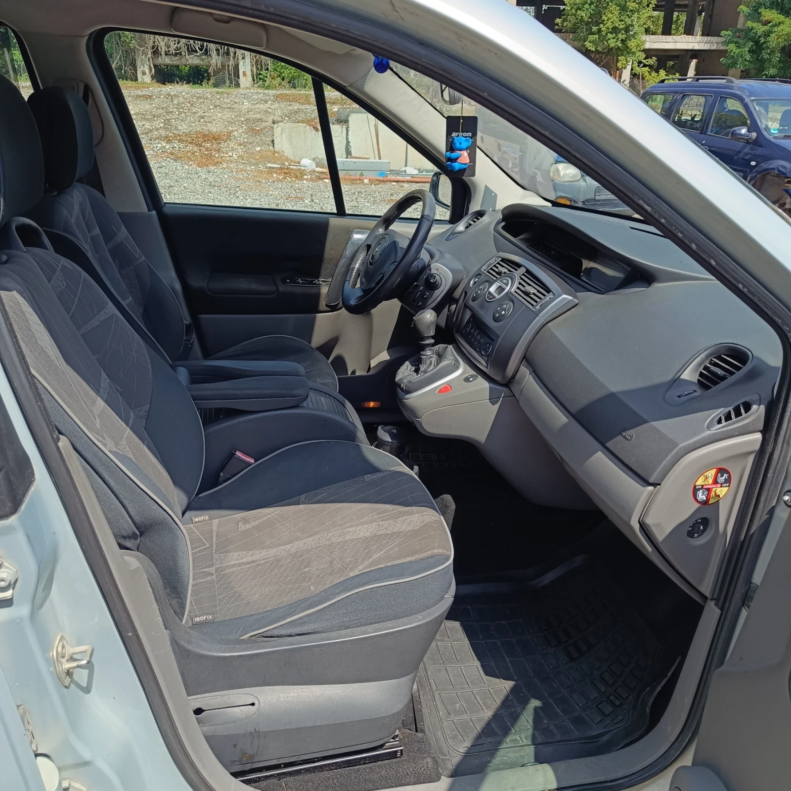 Renault Scenic 1.9dci, снимка 7 - Автомобили и джипове - 56167913