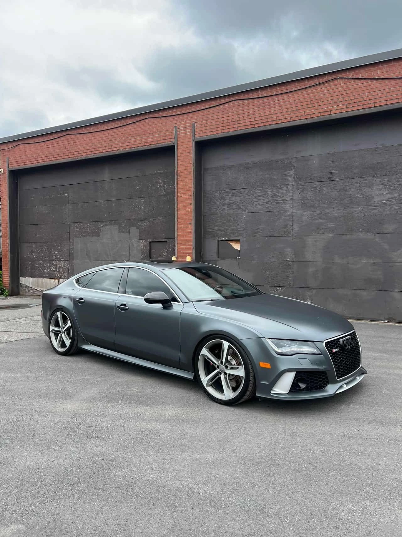 Audi Rs7 / 360 / Distronic / BOSE / Обдухване , снимка 3 - Автомобили и джипове - 56244016