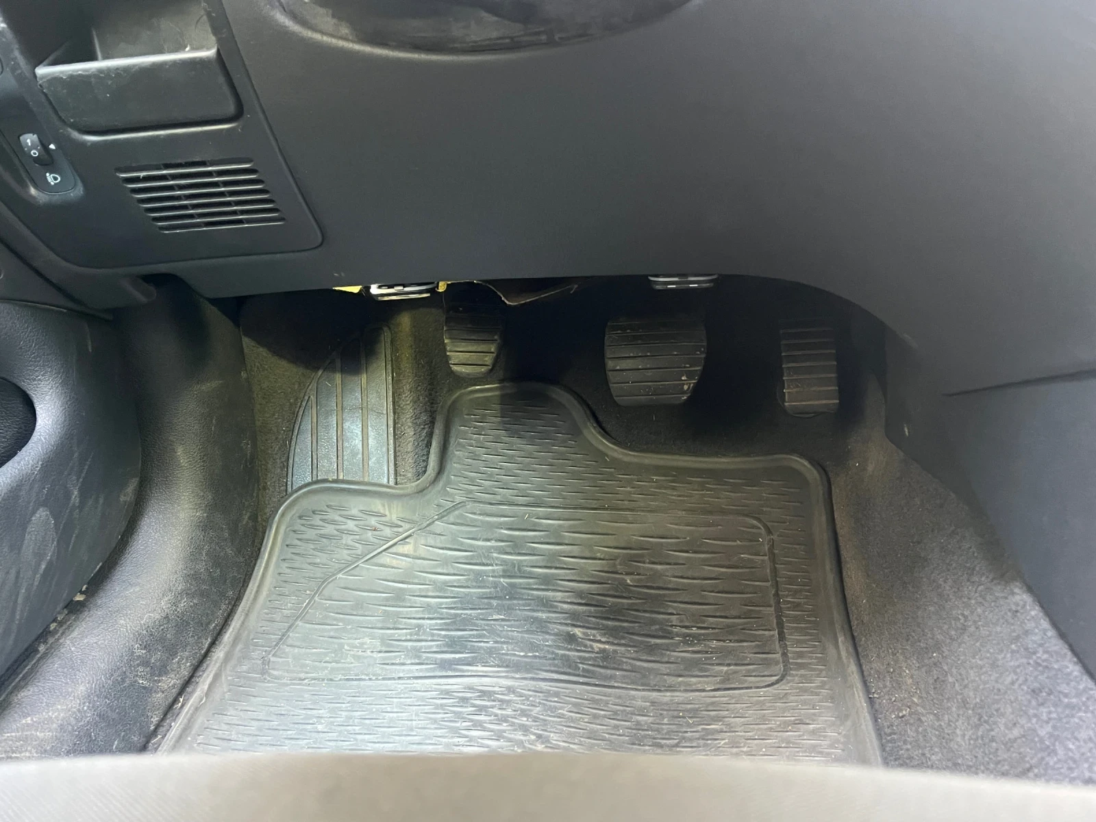 Renault Laguna, снимка 8 - Автомобили и джипове - 56261216
