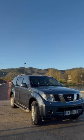 ����� �� �������� �� Nissan Pathfinder