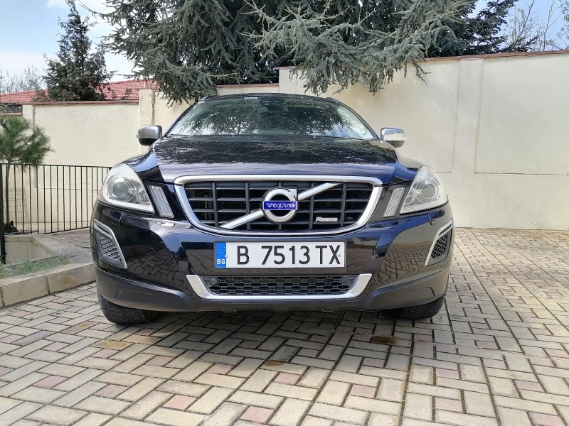 Volvo XC60 AWD D5, снимка 1 - Автомобили и джипове - 45239036