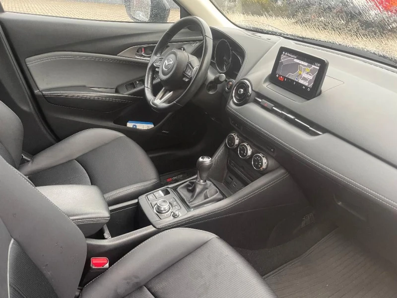 Mazda CX-3, снимка 8 - Автомобили и джипове - 48449484