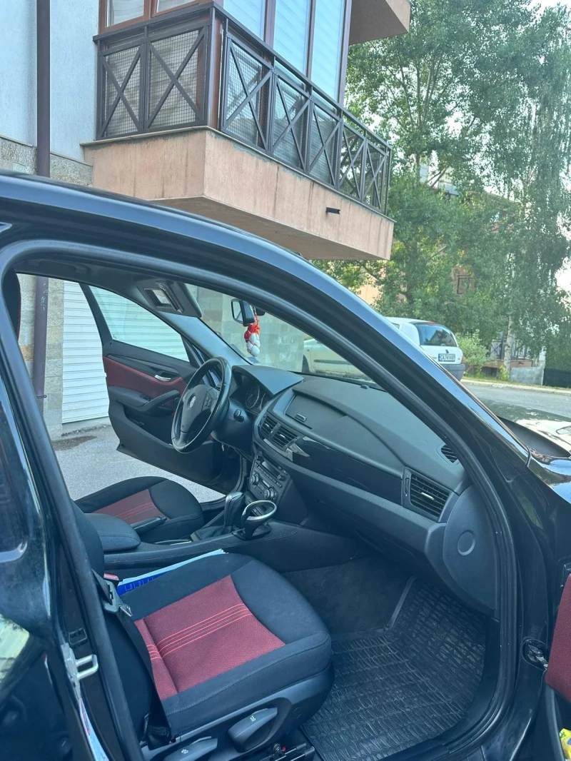 BMW X1, снимка 6 - Автомобили и джипове - 52472903