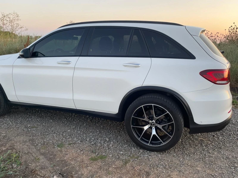 Mercedes-Benz GLC 300 AMG Package, снимка 5 - Автомобили и джипове - 52347731