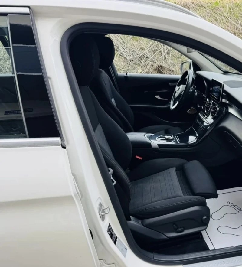 Mercedes-Benz GLC 220 4matic, снимка 4 - Автомобили и джипове - 52411899