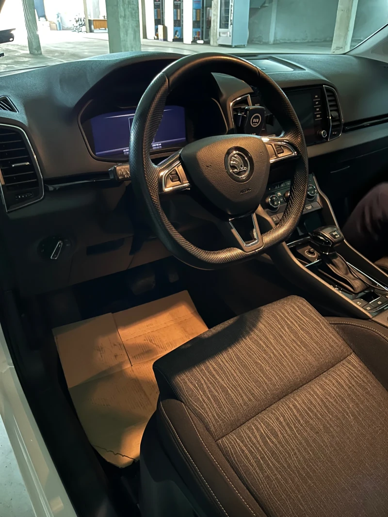 Skoda Karoq 4x4 2.0TDI, снимка 4 - Автомобили и джипове - 52866105