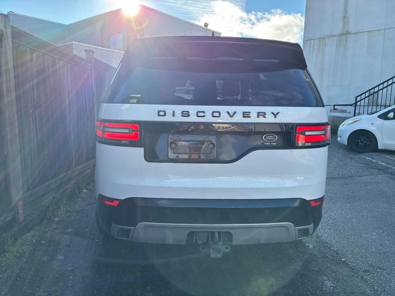 Land Rover Discovery * Td6 HSE Luxury * CARFAX * ЦЕНА ДО БГ, снимка 4 - Автомобили и джипове - 53112537