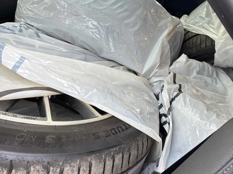 Mercedes-Benz GLE * 450 * CARFAX * БЕЗ ПЪРВОНАЧАЛНА ВНОСКА, снимка 14 - Автомобили и джипове - 53223156