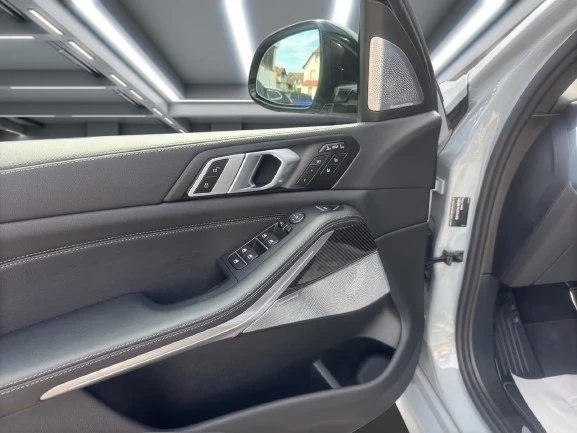 BMW X7 40d xDrive = M-Sport = Гаранция, снимка 6 - Автомобили и джипове - 55434132