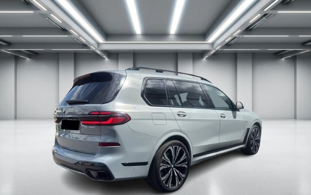 BMW X7 40d xDrive = M-Sport = Гаранция, снимка 3 - Автомобили и джипове - 55434132