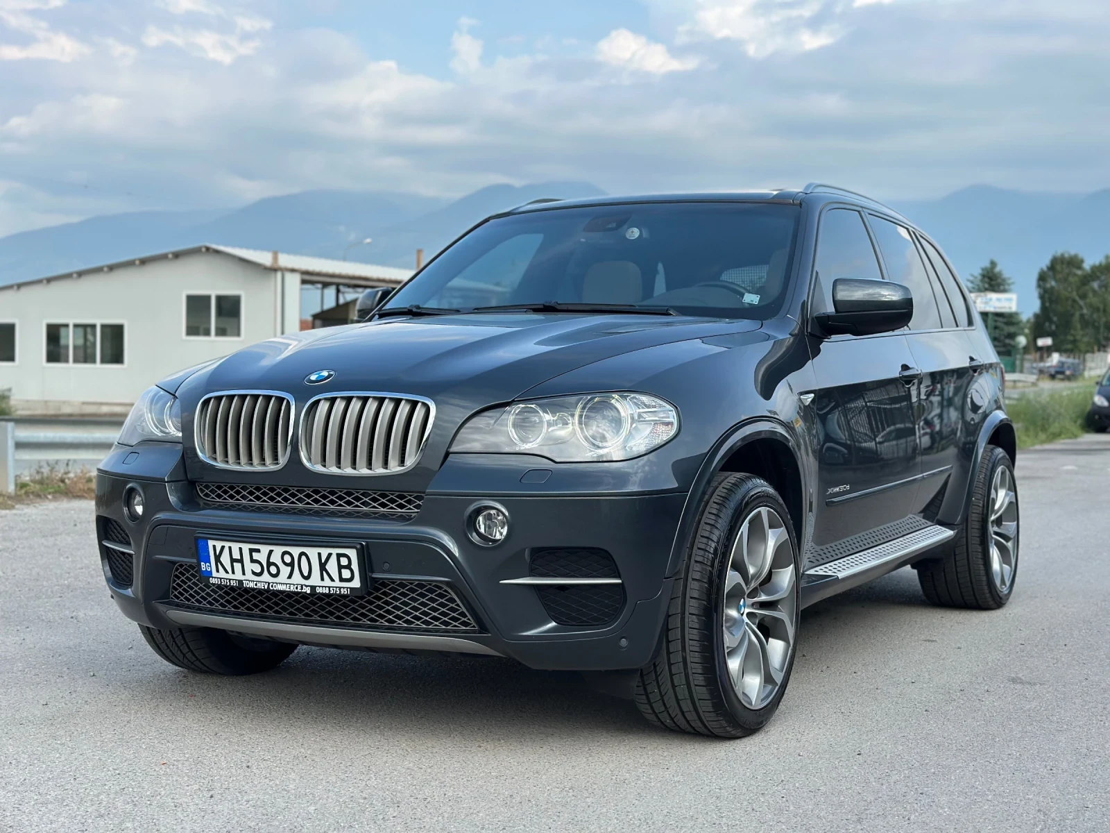 BMW X5 3.0-xdrive-ПАНОРАМА-ВАКУМ-ЕЛ.БАГАЖНИК-FACE-NEW - изображение 3